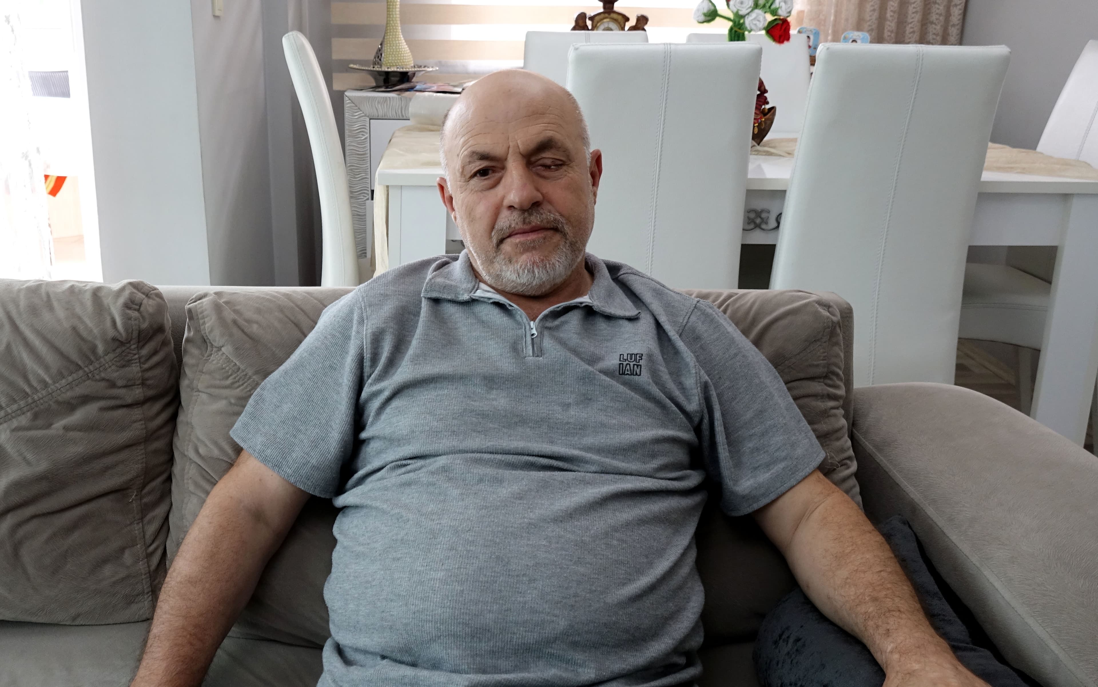 Gözlük yerine akıllı lens takan adam, görme yetisini kaybetti