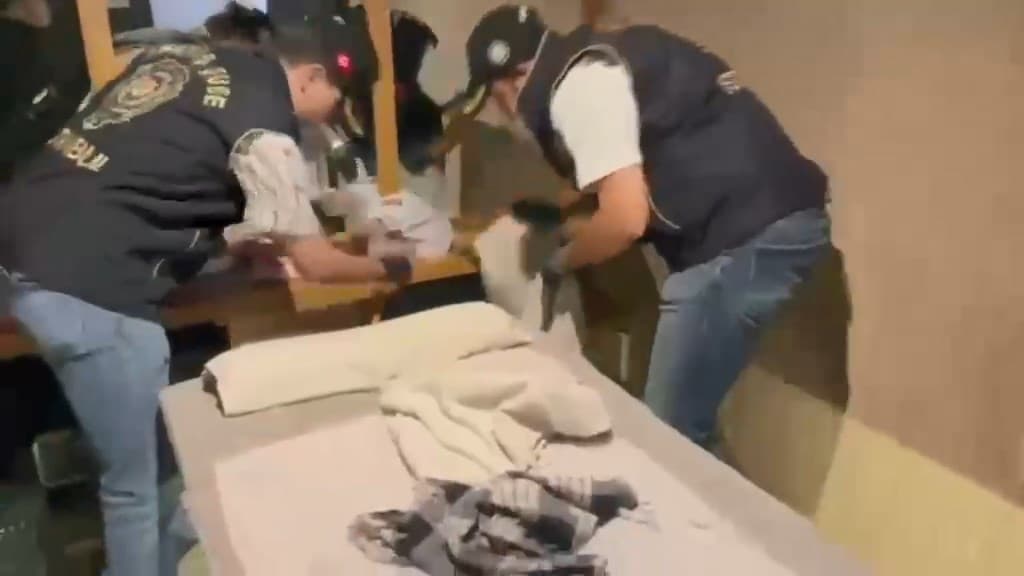 İstanbul'da masaj salonlarına yönelik fuhuş operasyonu: 31 kişi gözaltında