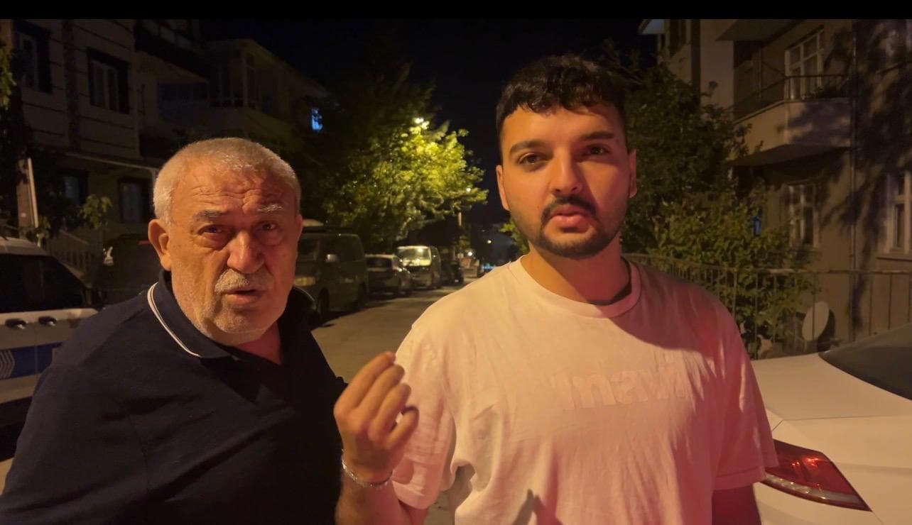 Alkollü sürücü park halindeki araçlara çarptı, uyurken yakalandı