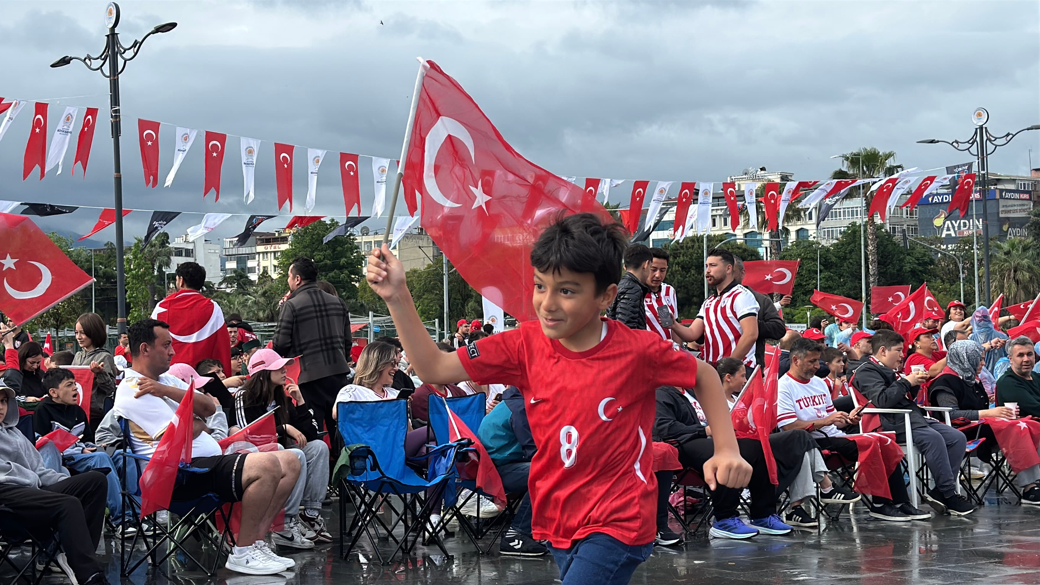 Samsun'da 2026 FIFA Dünya Kupası maçı dev ekranda izlendi