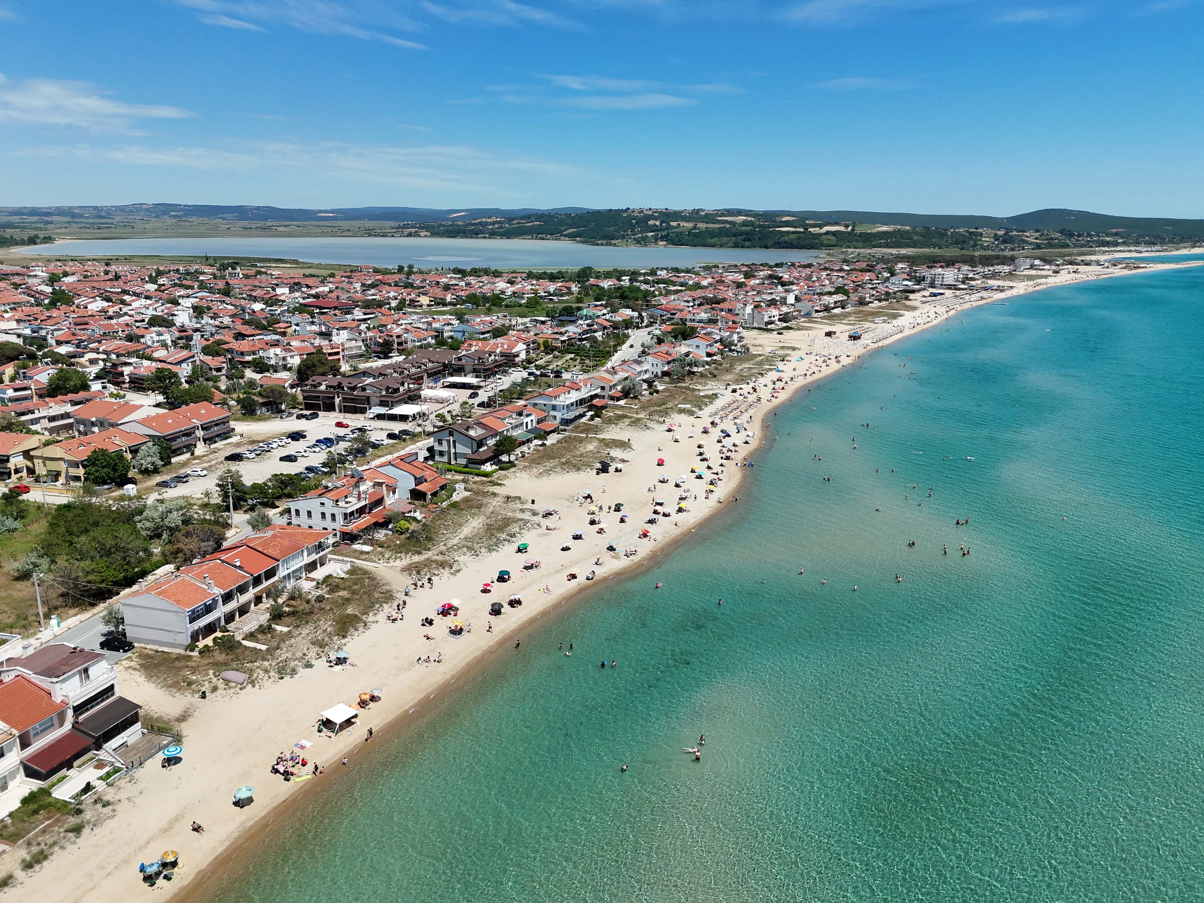 Erikli'de yabancı turistler bayramda yoğun ilgi gösteriyor