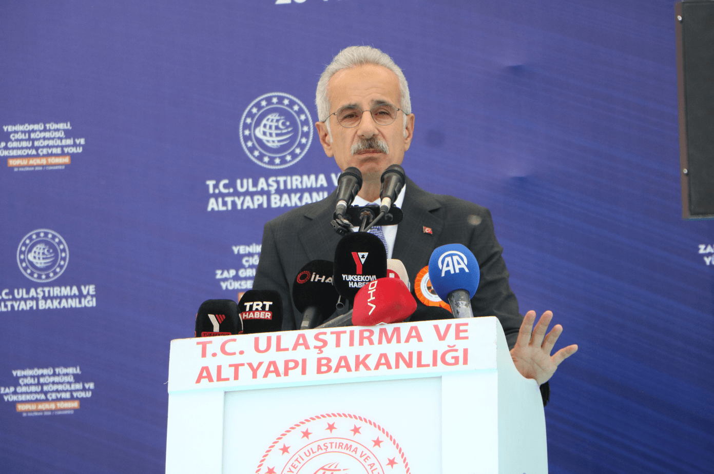 Bakan Uraloğlu: Hakkari'de artık barış hakim