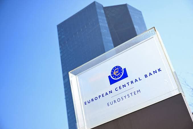 Euro bölgesi bankaları kredi koşullarını sıkılaştırıyor