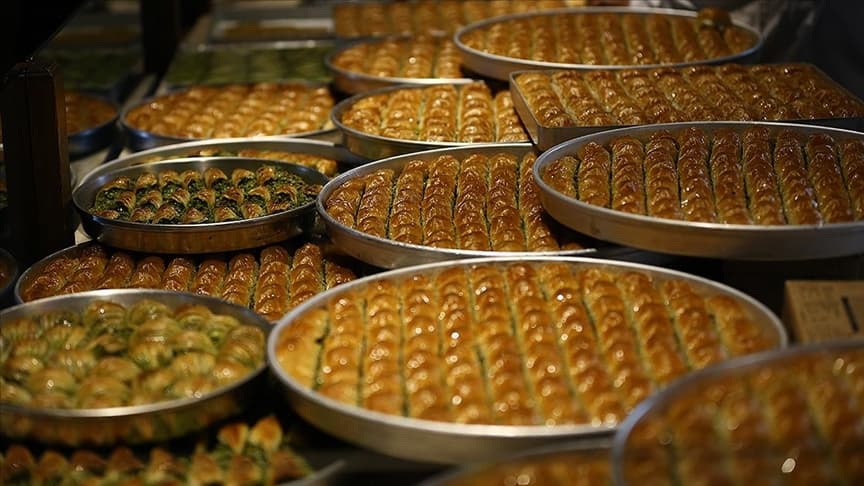 Baklavacı Faruk Güllü satılıyor. 223 milyon lira fiyat isteniyor