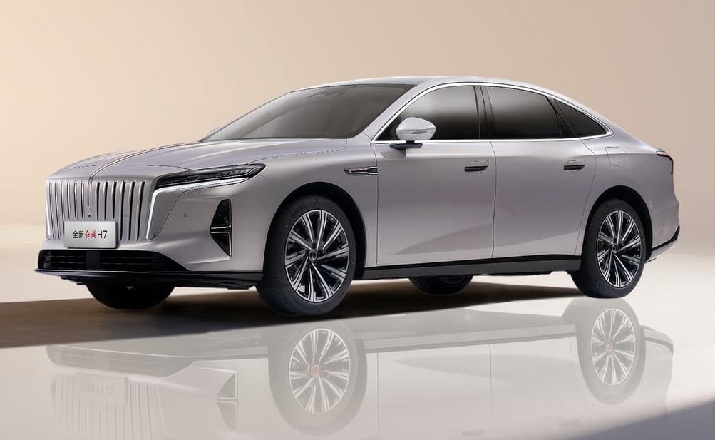 Hongqi H7, tam dolu batarya ile 2 bin 916 kilometre gitti