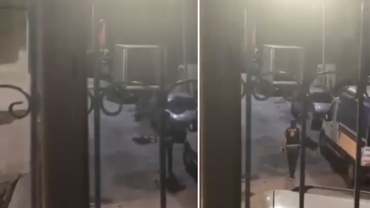 Esenler'de kayıp çocuk, polisi görünce bıçağı boğazına dayadı