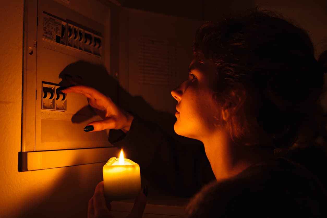 İstanbul'un 20 ilçesinde bu gece elektrik kesintisi başlayacak
