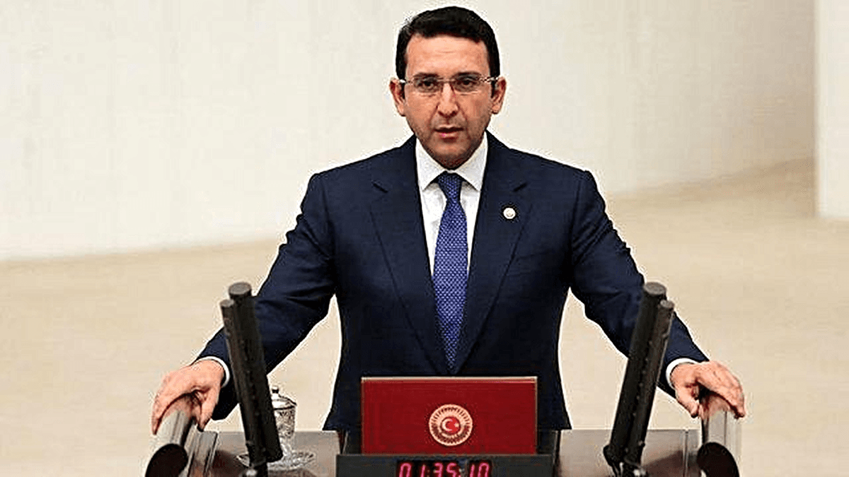 İbrahim Turhan'a sosyal medya paylaşımları nedeniyle soruşturma açıldı