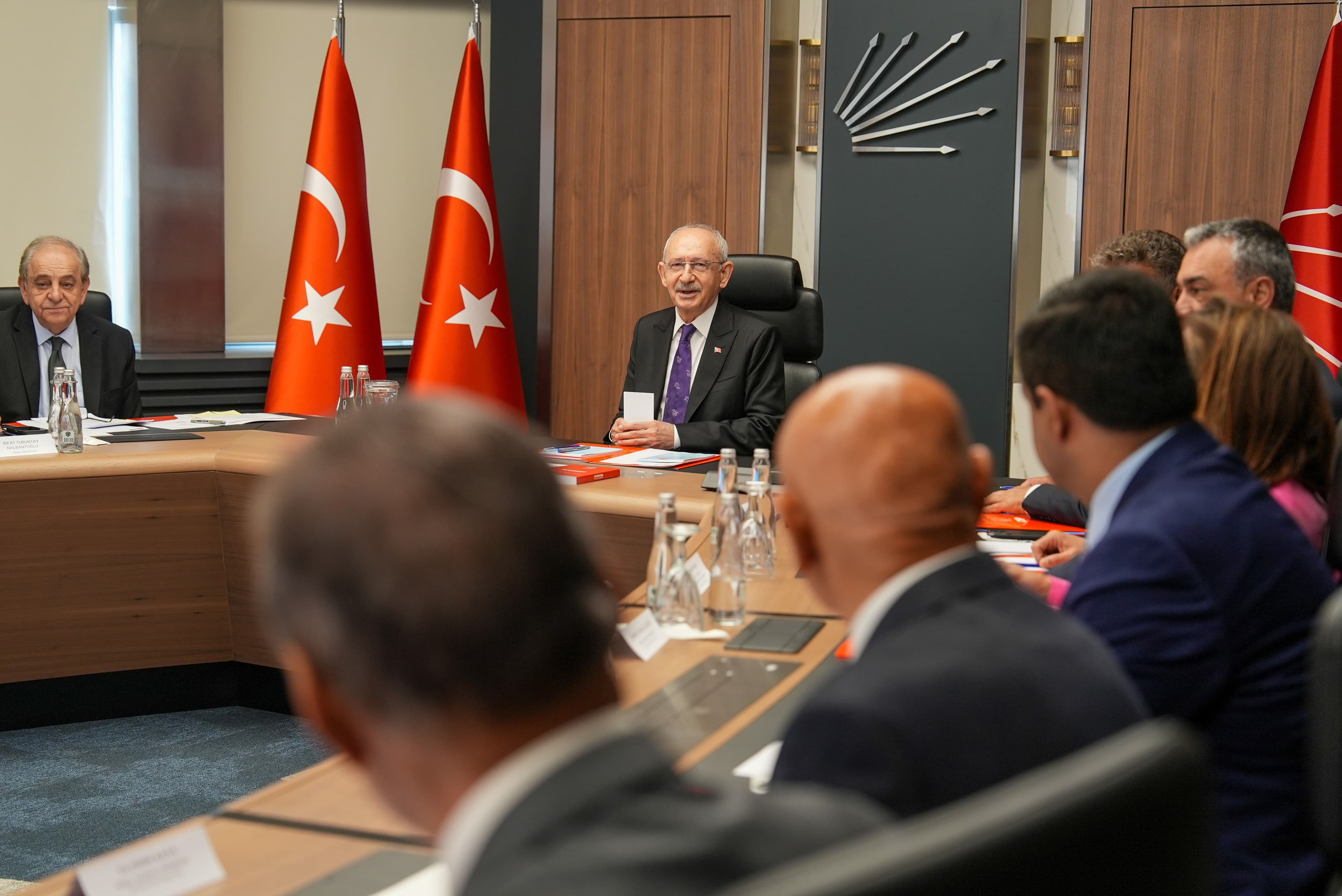 CHP'de MYK ve PM toplantısı yapılacak, kongre tarihleri belirlenecek