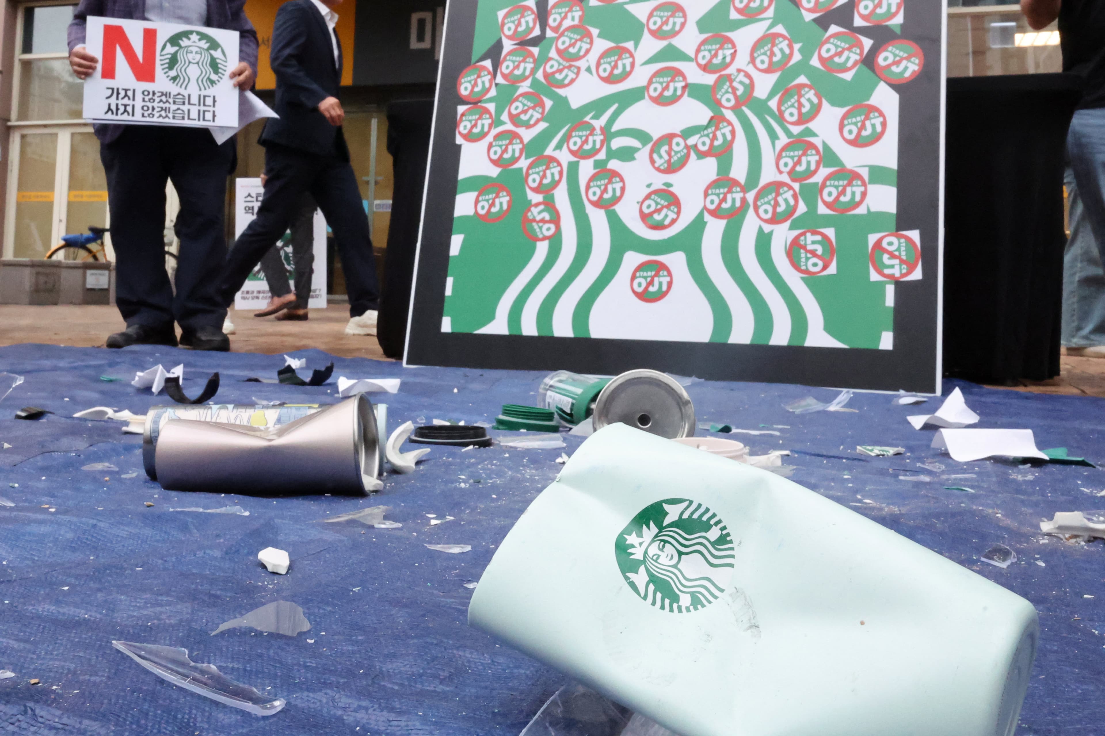 Starbucks Korea çalışanları sendika kurma kararı aldı