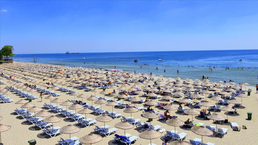 İBB plajları sezonu açtı, İstanbullular 14 plajda denize girebilecek
