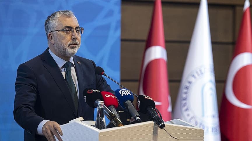 Bakan Işıkhan, ilaç ve tedaviye erişimi kolaylaştırdıklarını duyurdu