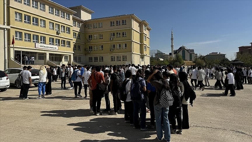 Malatya'da deprem sonrası okullar tatil edildi mi?