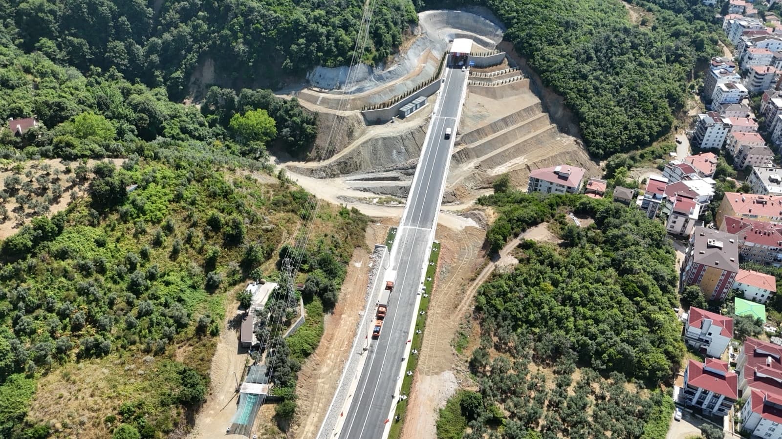 Yolculuk süresi yarım saat kısalıyor, yarın hizmete açılıyor