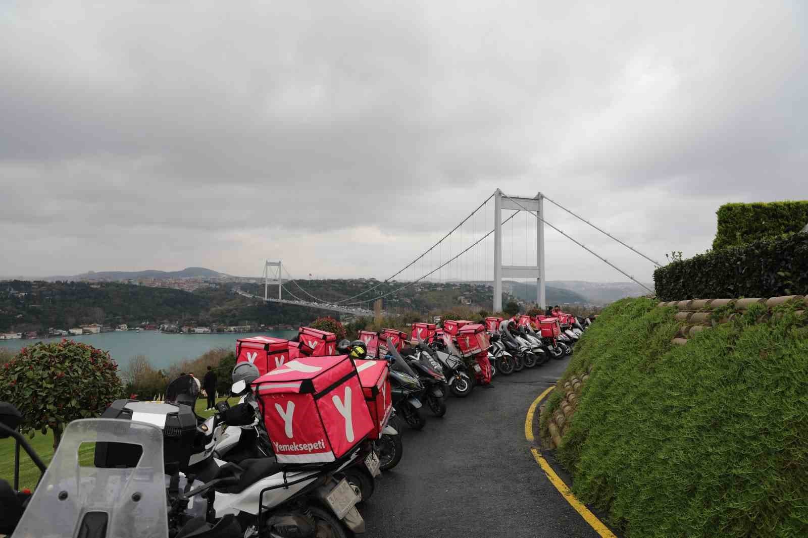 Uber, Yemeksepeti'ni satarak Delivery Hero'yu 12,5 milyar Euro'ya almayı planlıyor