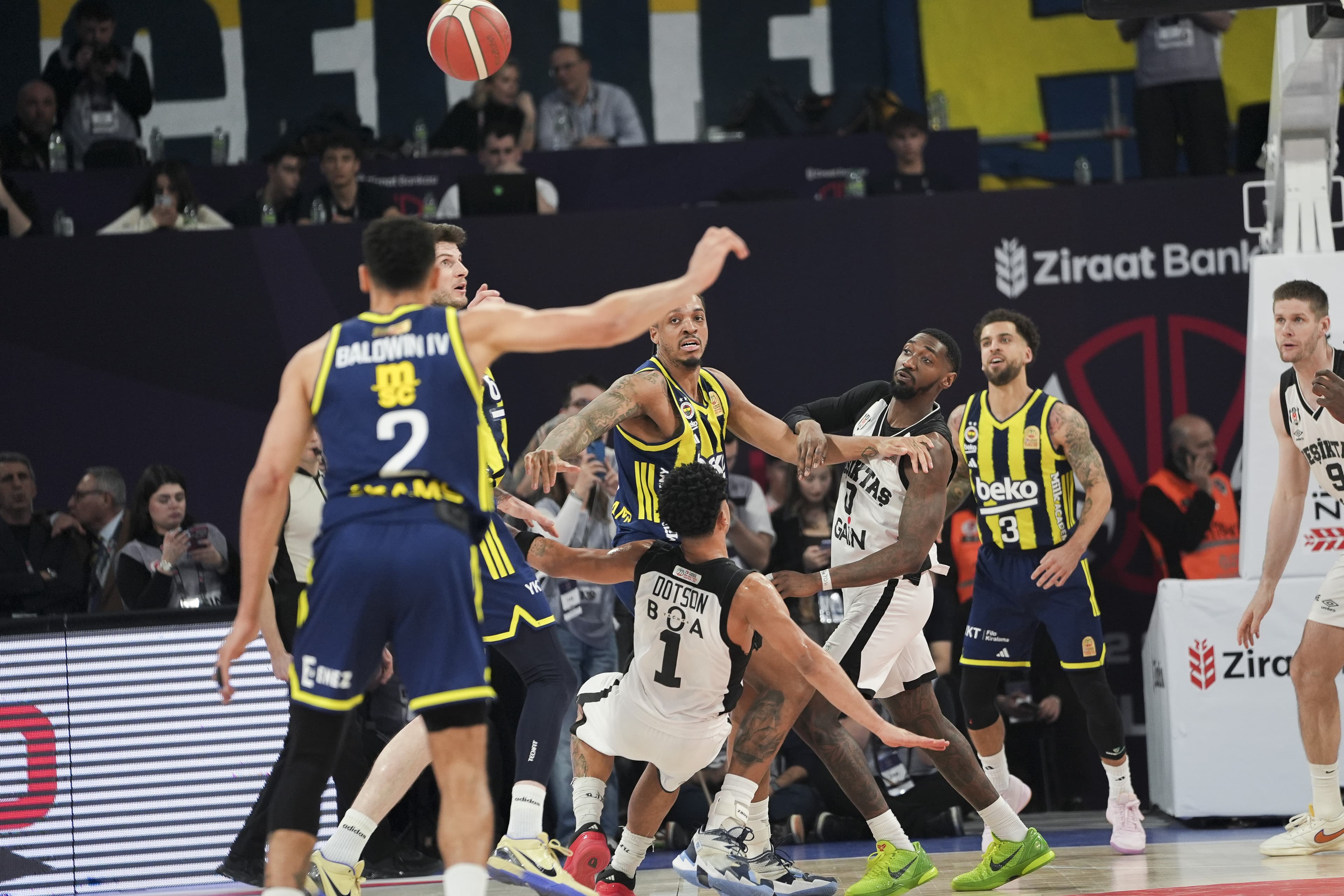 Fenerbahçe Beko ve Beşiktaş GAİN final serisinde karşı karşıya geliyor