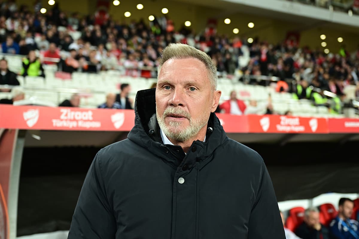 Samsunspor gözünü kupaya dikti: Thorsten Fink Avrupa hesapları için konuştu
