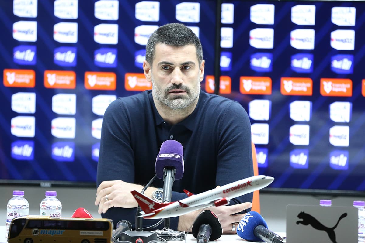 Volkan Demirel: "Kötü vuruşlarla atakları sonlandıramadık"