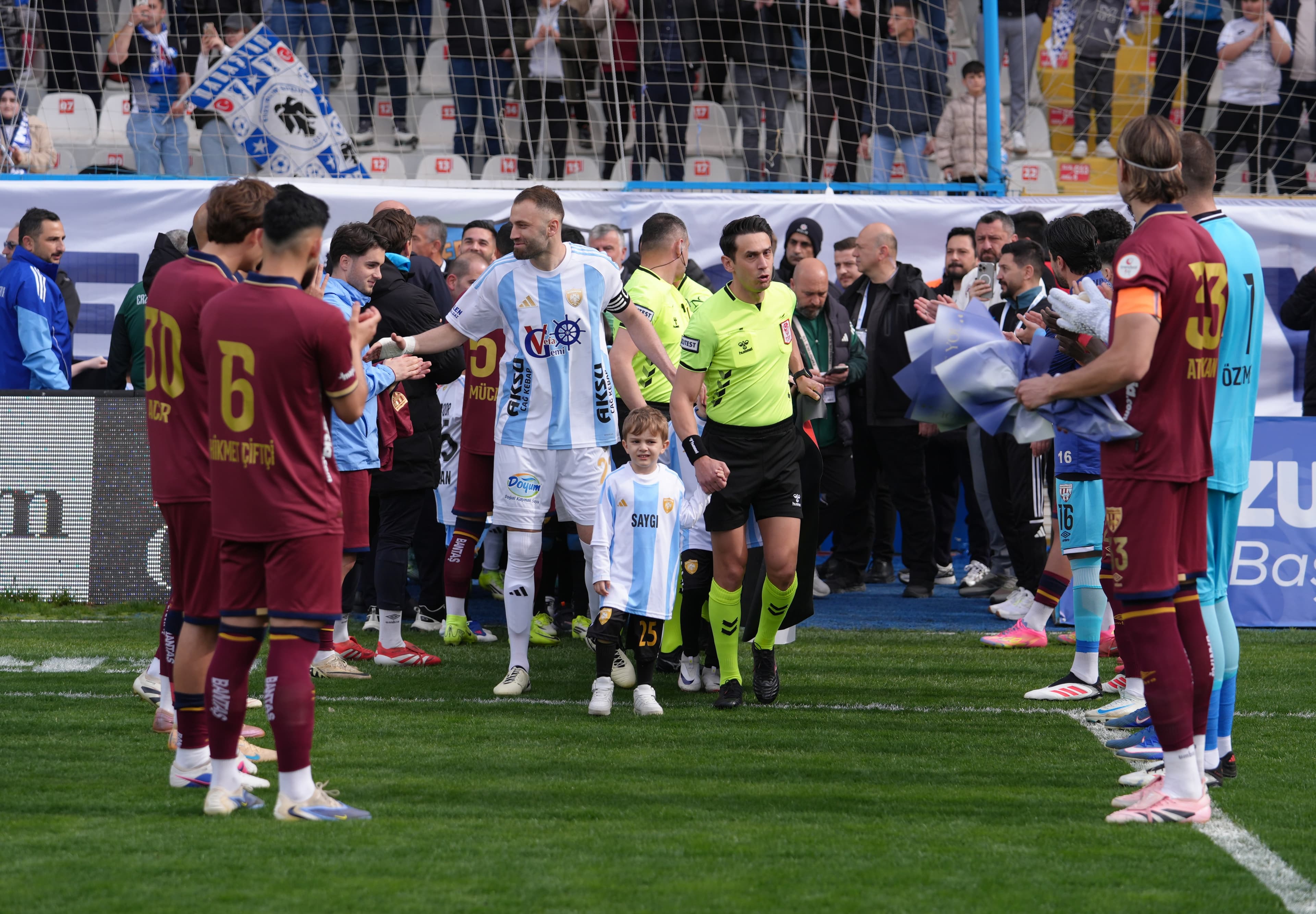 Erzurumspor'a büyük jest: Maç öncesi fair play örneği