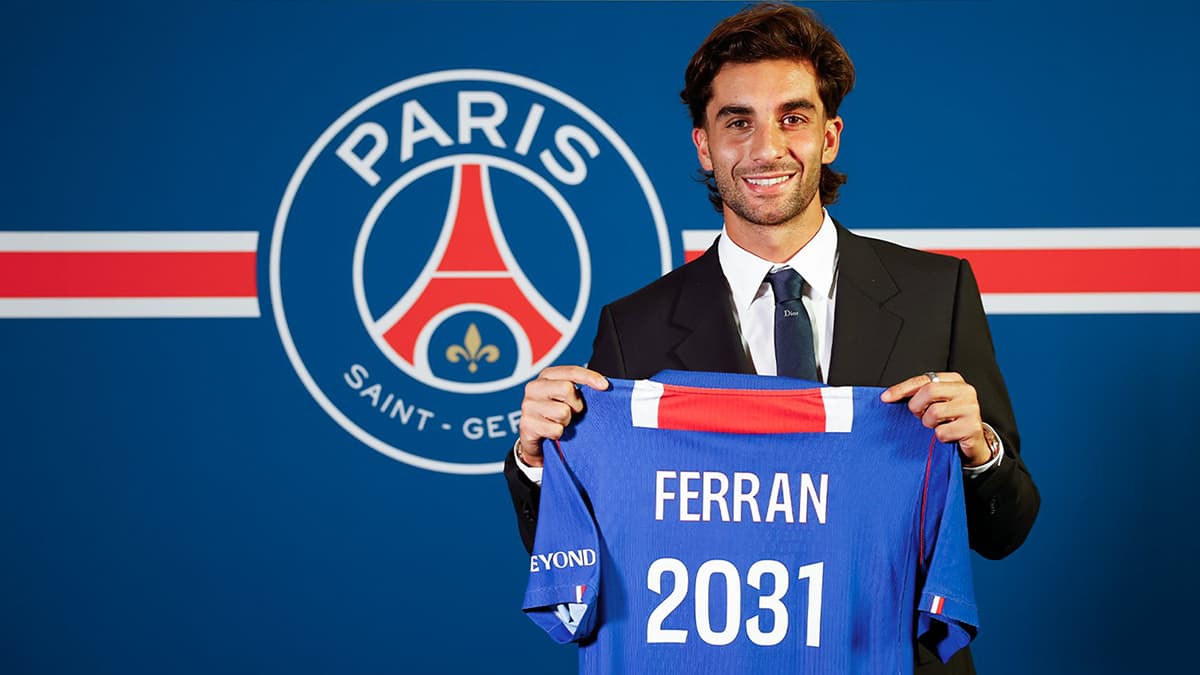 PSG, Ferran Torres ile 5 yıllık sözleşme imzaladı