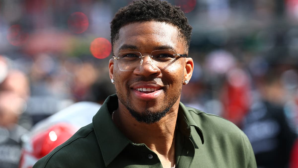 Giannis Antetokounmpo, Milwaukee Bucks'tan ayrıldı ve yeni takımı belli oldu