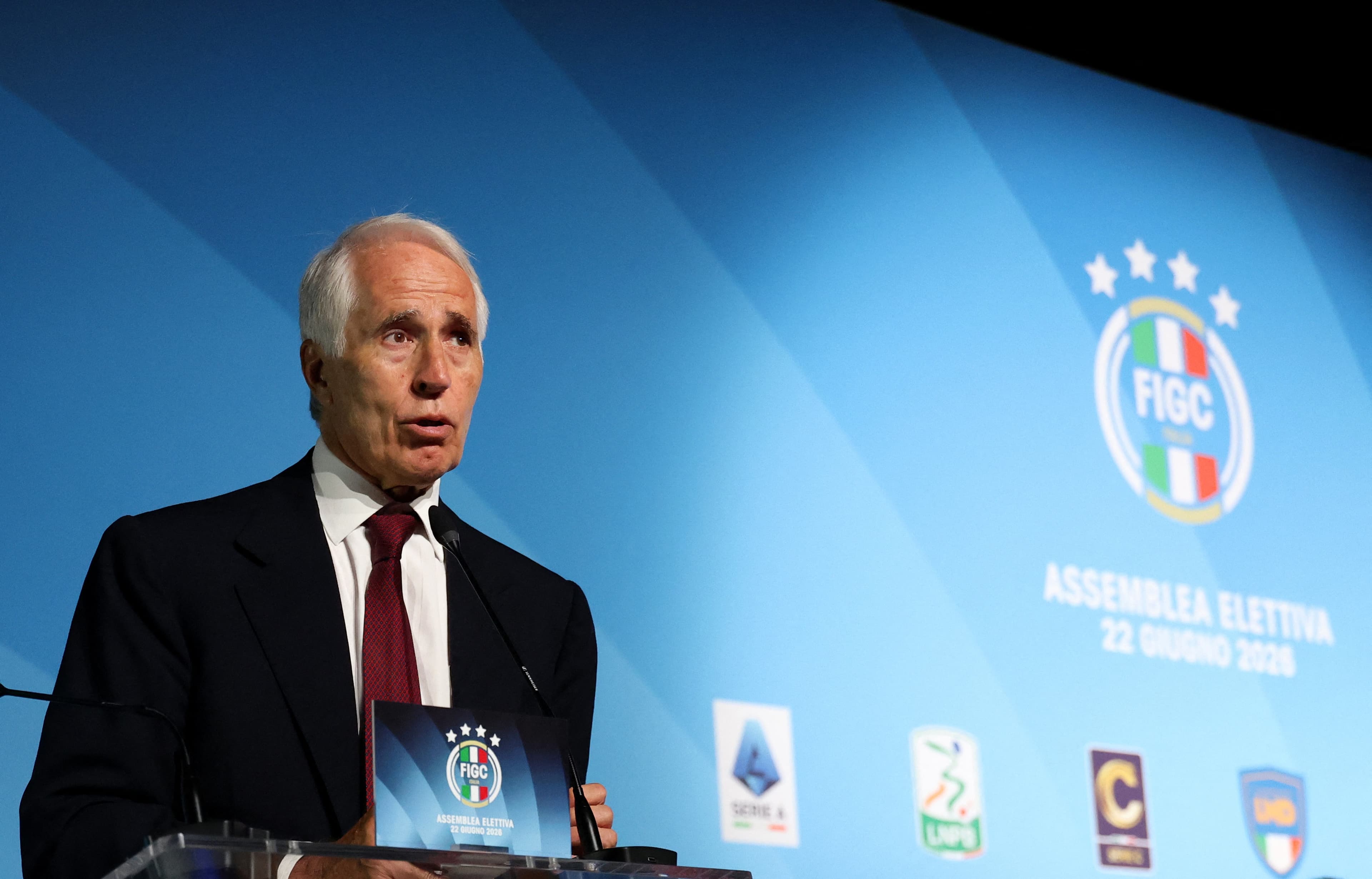 İtalya Futbol Federasyonu'nun yeni başkanı Giovanni Malago oldu