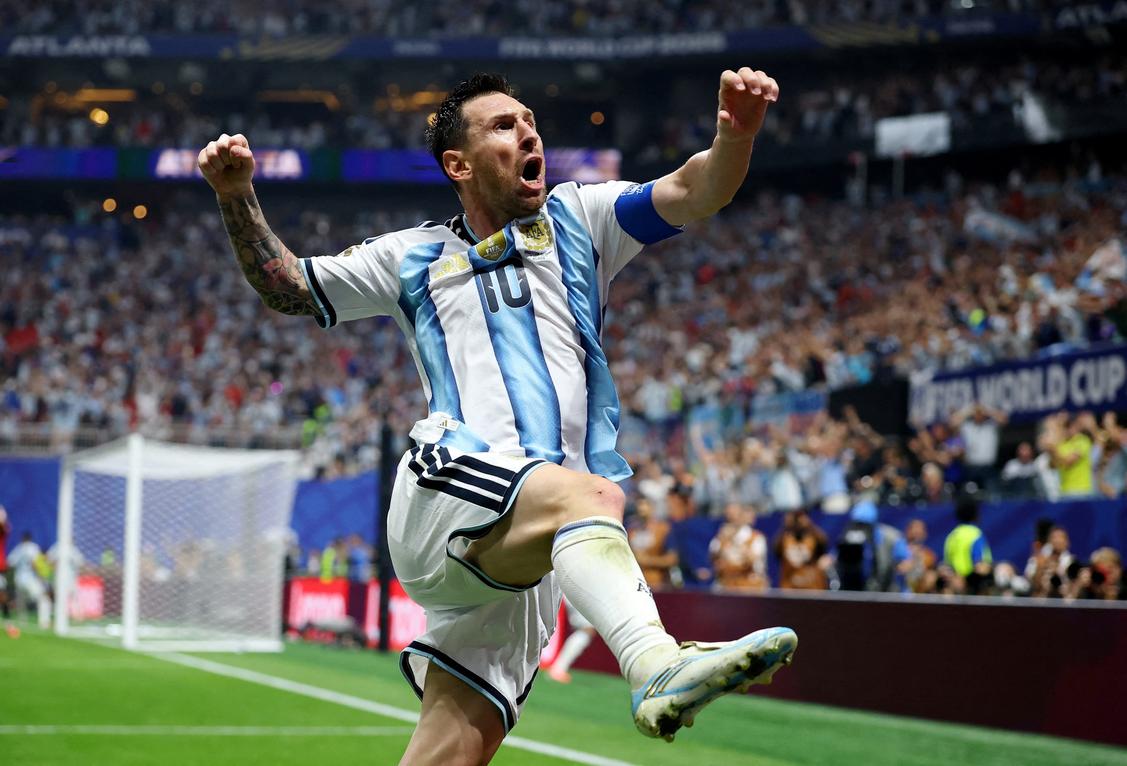 Lionel Messi'nin milli takım geleceği belirsizliğini koruyor