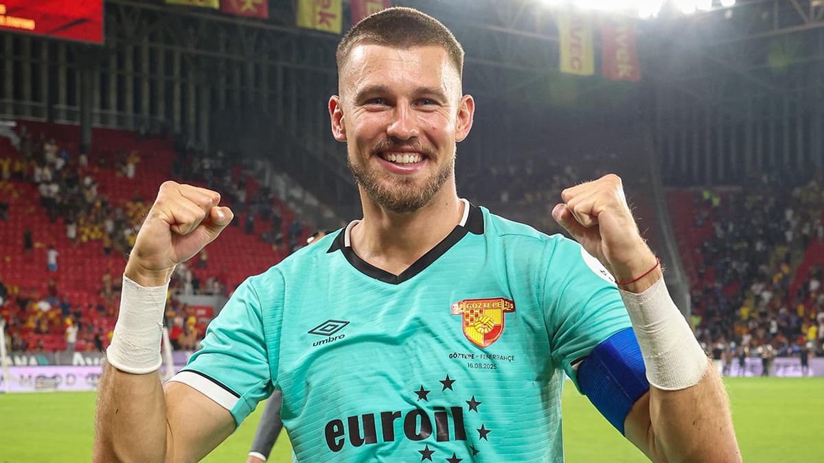 Göztepe, kaleci Mateusz Lis ile yollarını ayırdı