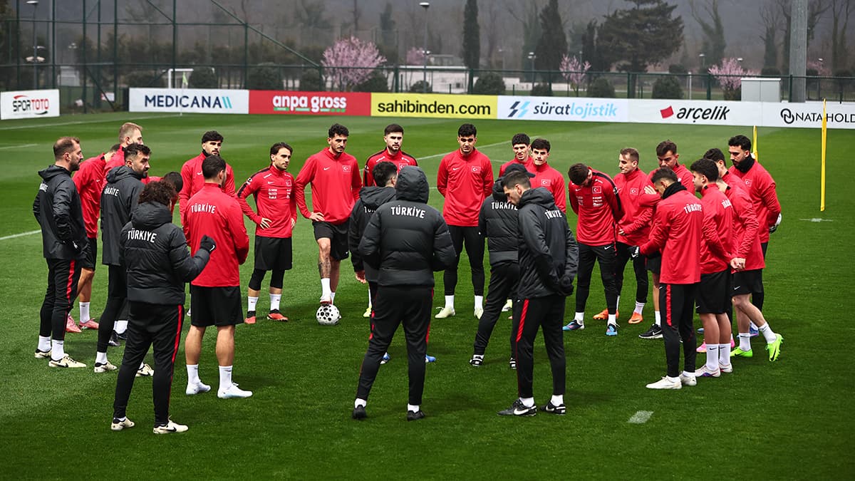 A Milli Takım, Romanya maçı hazırlıklarına devam etti