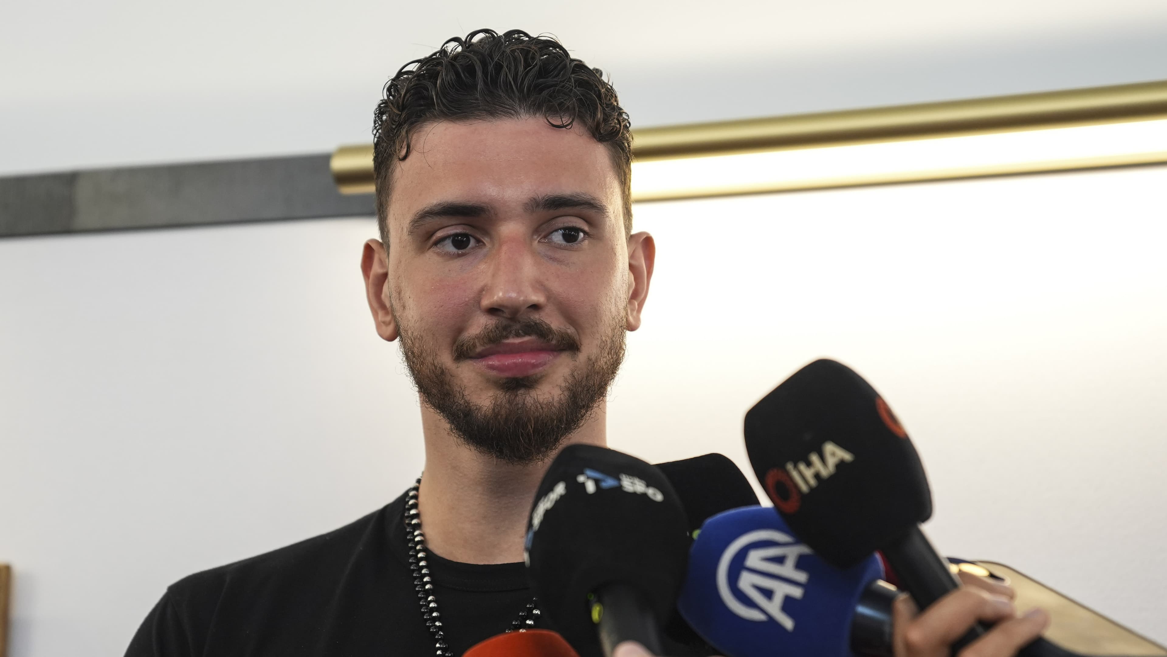 Alperen Şengün, genç basketbolculara destek vermek istiyor