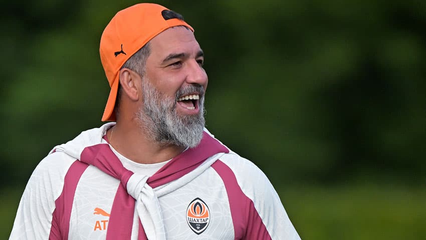 Arda Turan yönetimindeki Shakhtar, yeni sezona 3'te 3 ile başladı