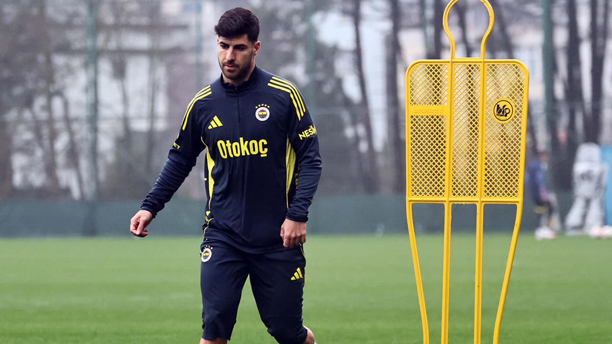 Fenerbahçe, 3 günlük iznin ardından Beşiktaş derbisi hazırlıklarına başladı