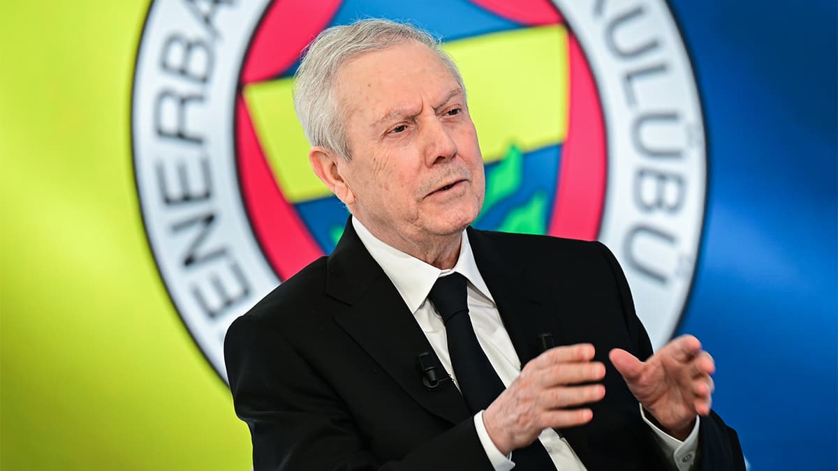 Aziz Yıldırım, transfer listesine 2 yerli futbolcu ekledi
