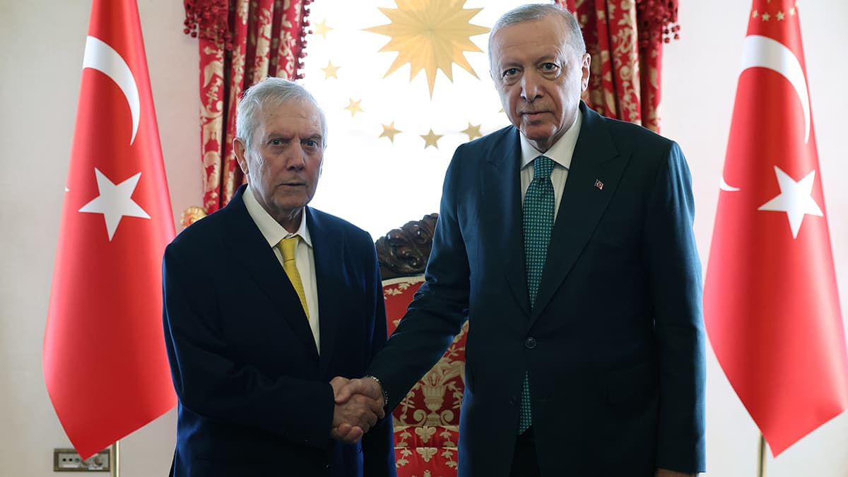 Cumhurbaşkanı Erdoğan, Süper Lig'in büyük kulüplerinin başkanlarını kabul etti
