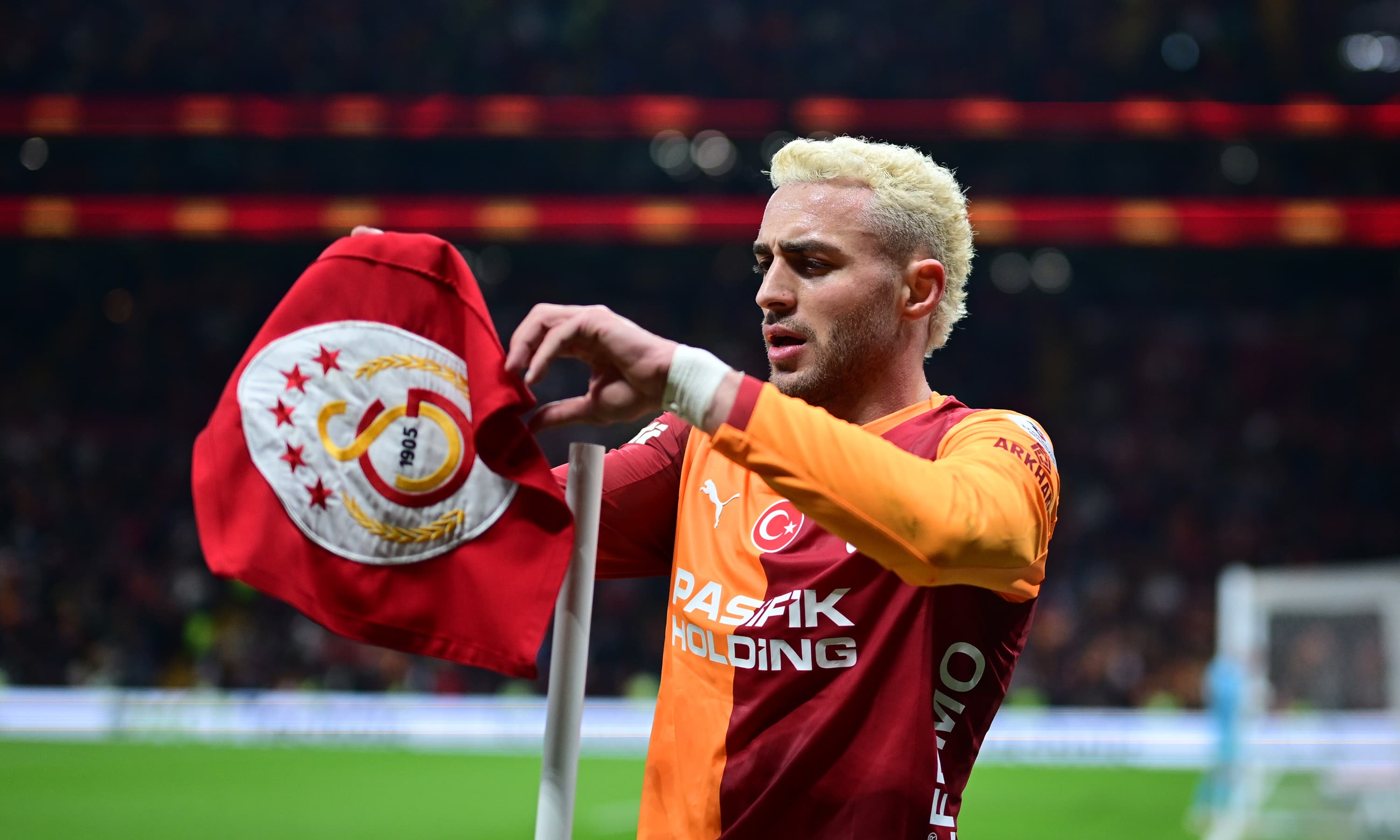 Kariyer sezonunu geçiren Barış Alper Yılmaz, Süper Lig'de zirvede