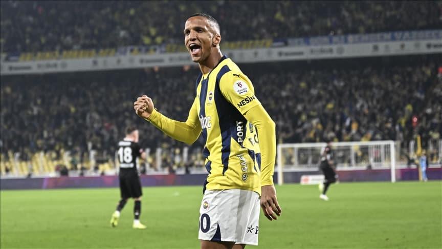 Fenerbahçe'de 3. ayrılık kapıda! Becao 7.5 yıl sonra geri dönüyor