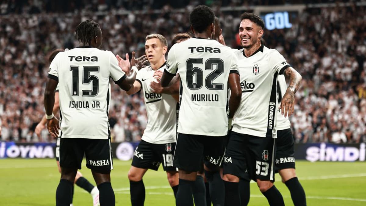 Beşiktaş, Zalgiris'i Litvanya'da farklı yenerek tur için avantaj sağladı