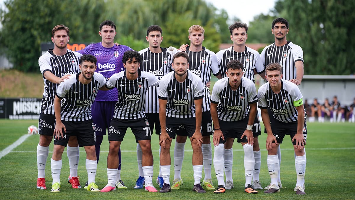 Beşiktaş'ta Slovakya kampında öne çıkan iki futbolcu