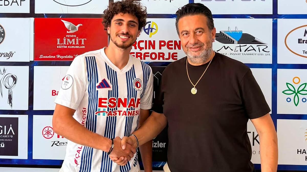 Bora Aydınlık, Fethiyespor'a transfer oldu.