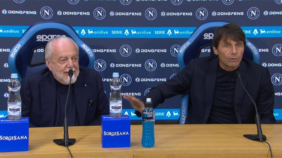 Antonio Conte, basın toplantısında kulüp başkanıyla tartıştı