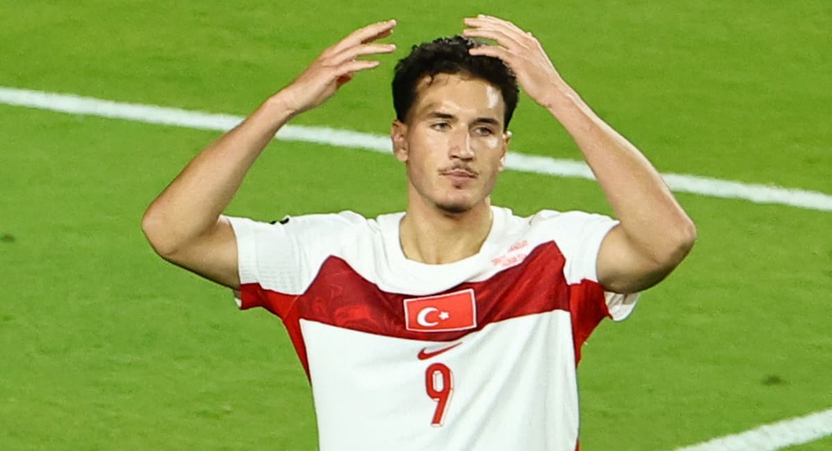 Galatasaray, Deniz Gül transferinde yeni bir gelişme yaşandı.