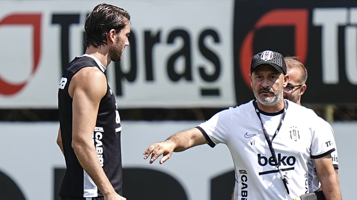 Vincenzo Italiano, Dusan Vlahovic'in Kauno Zalgiris maçında oynayıp oynamayacağını açıkladı