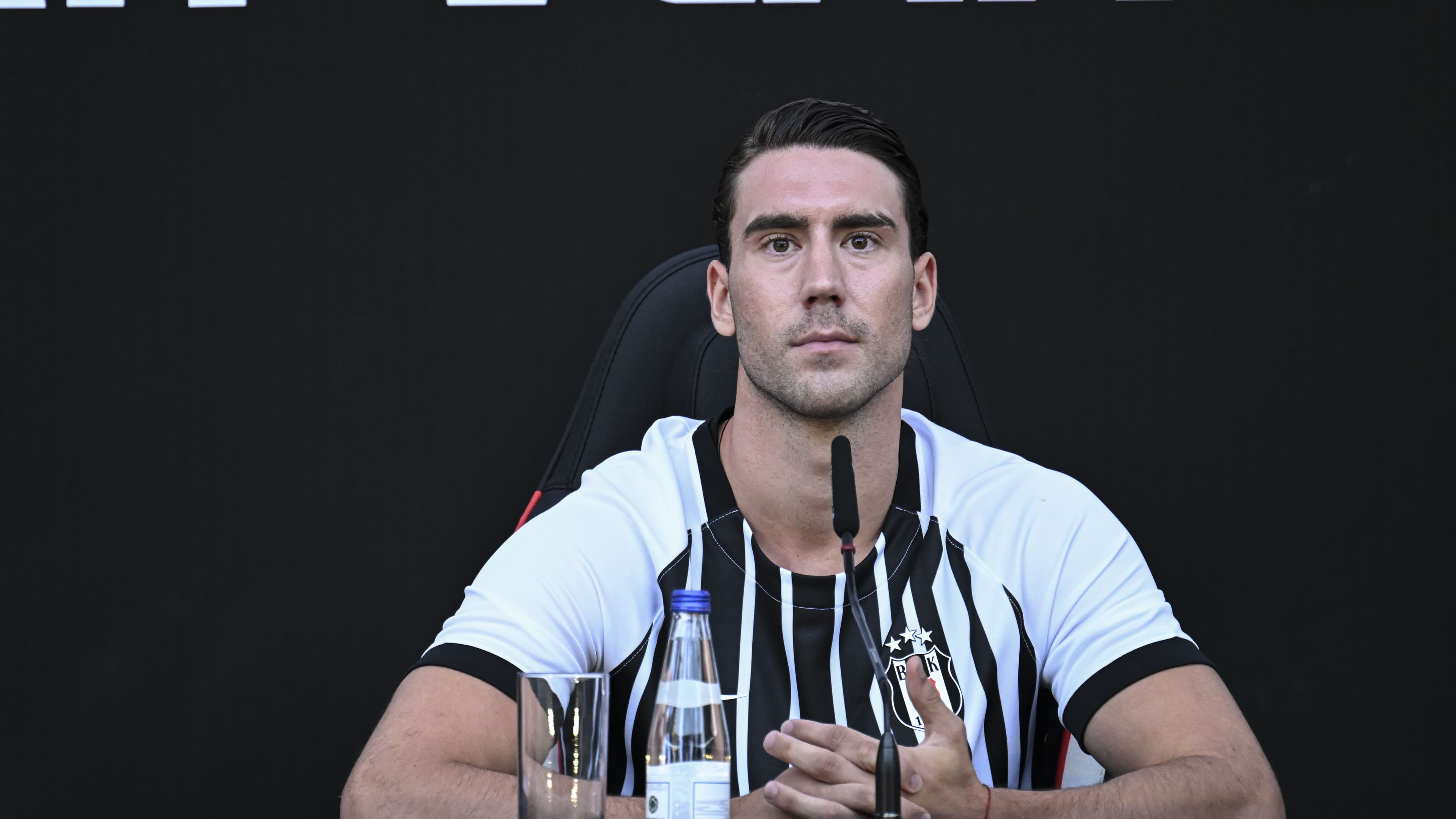 Vlahovic, Beşiktaş'a transfer sürecini ve Italiano ile görüşmesini anlattı