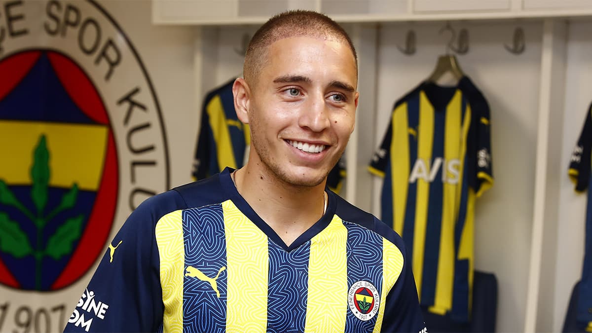 Emre Mor, NEC Nijmegen ile antrenmanlara başladı ve sözleşme imzaladı.