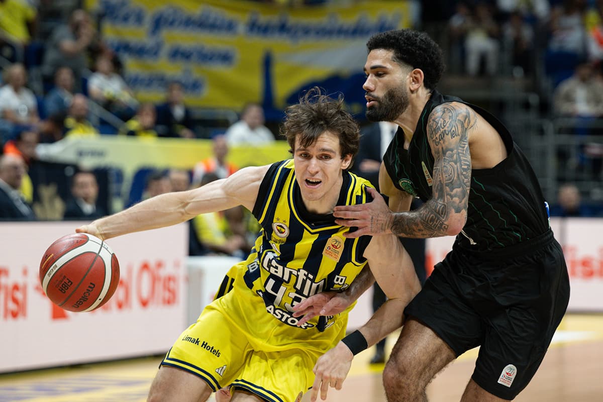 Fenerbahçe Tarfin, Biotekno Körfez Basket'i 85-84 yendi