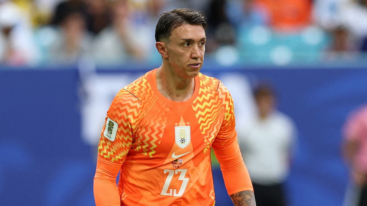 Muslera'nın tarihi maçı: Uruguay, Suudi Arabistan ile berabere kaldı