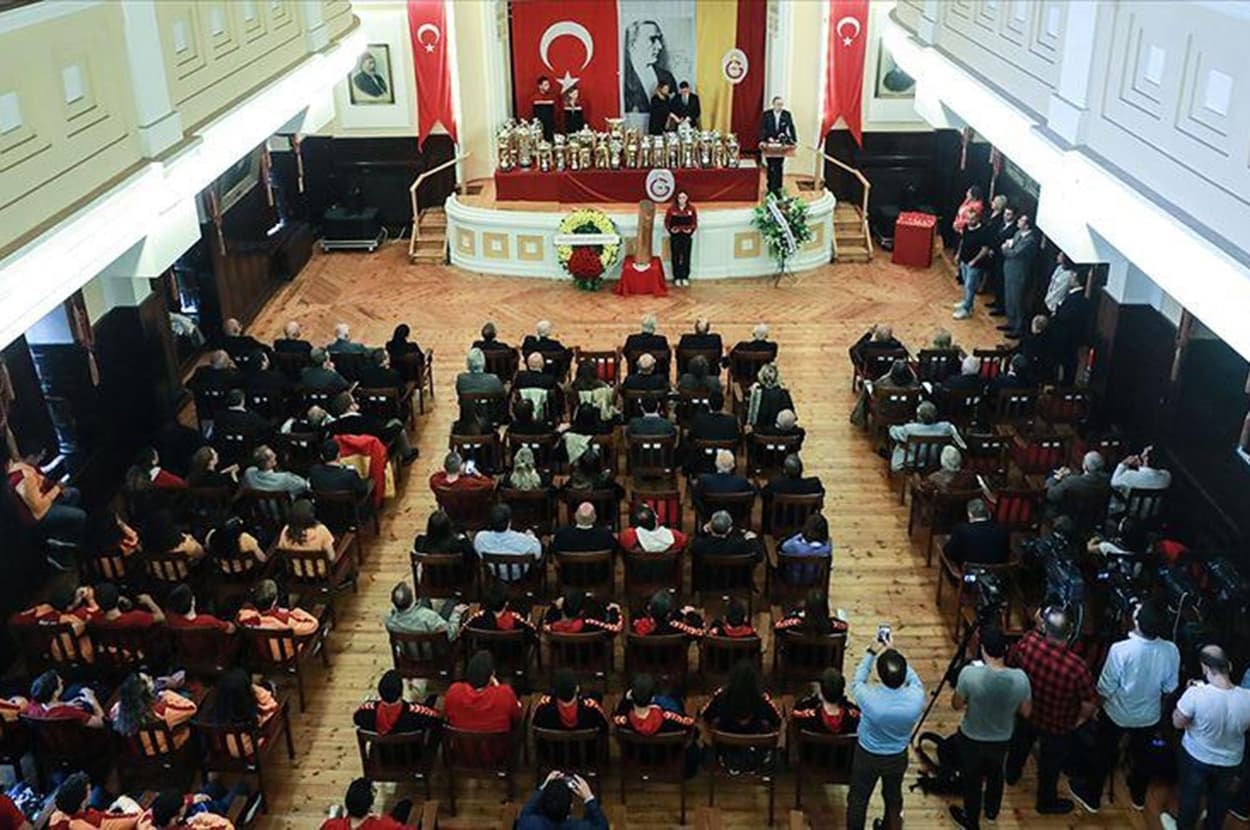 Galatasaray'da Dursun Özbek tek aday olarak seçimde yer alacak