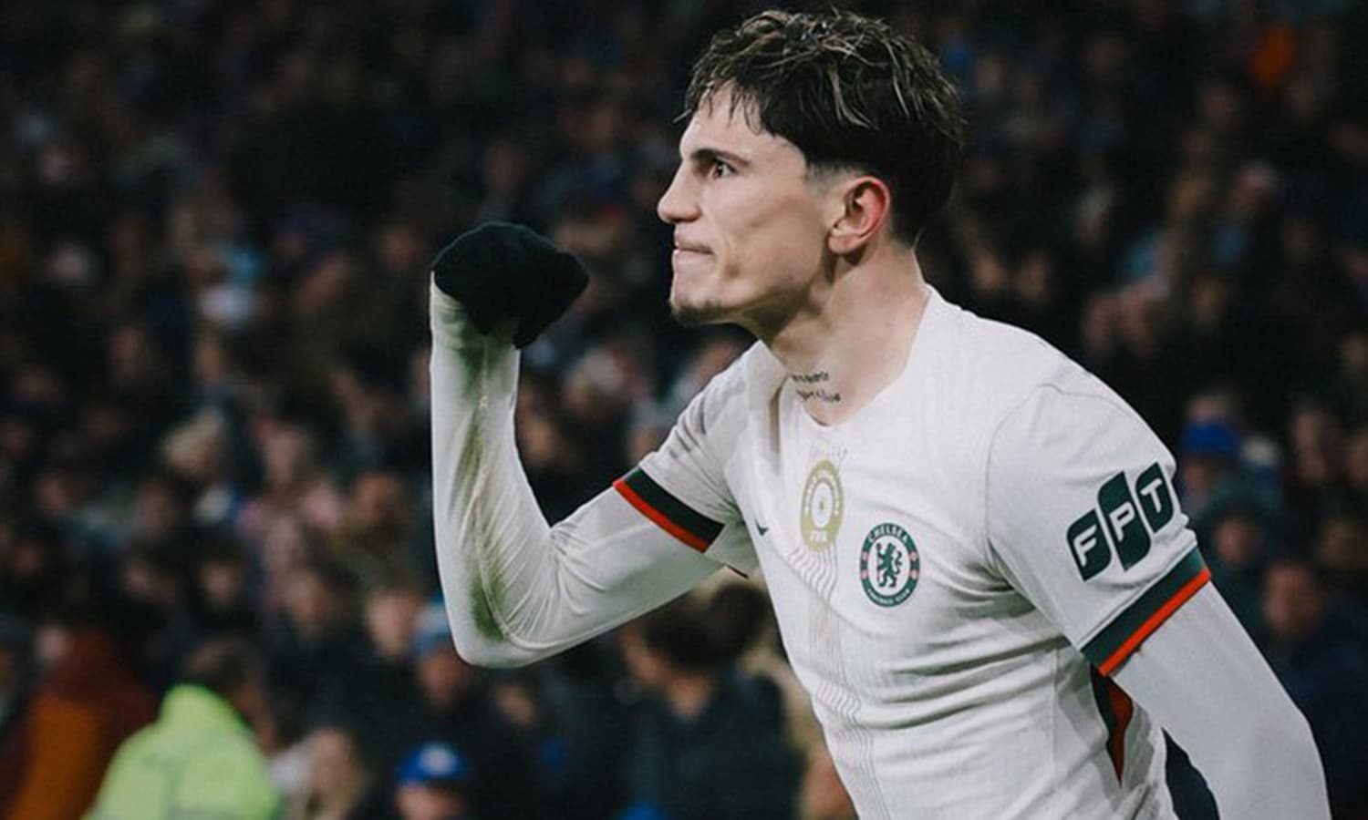 Chelsea, 46 milyon euroya aldığı Garnacho'yu kiralık gönderdi.