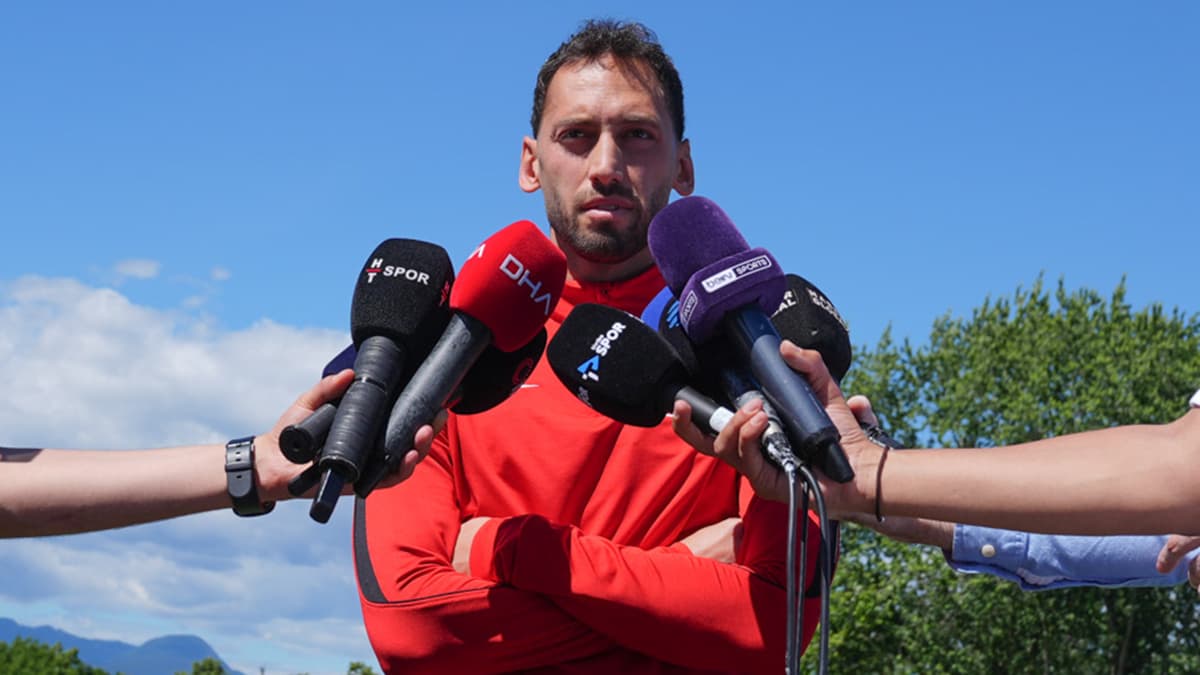 Hakan Çalhanoğlu, Avustralya maçı için dikkatli olunması gerektiğini vurguladı