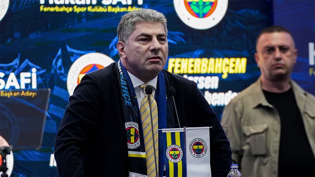 Hakan Safi, İrfan Can Kahveci'nin maaşını kendisinin ödediğini açıkladı